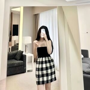 Black and White Velvet and Wool Mini A-line Strapless Dress for Casual Night Out